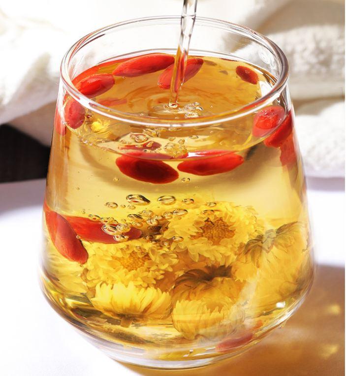 China Herb. Natural dried pure Chrysanthemum morifolium flowers tea Hang Bai Ju.A grade hangzhou white chrysanthemum tea Hang Bai JU Tea. Chrysanthemum tea. 300g